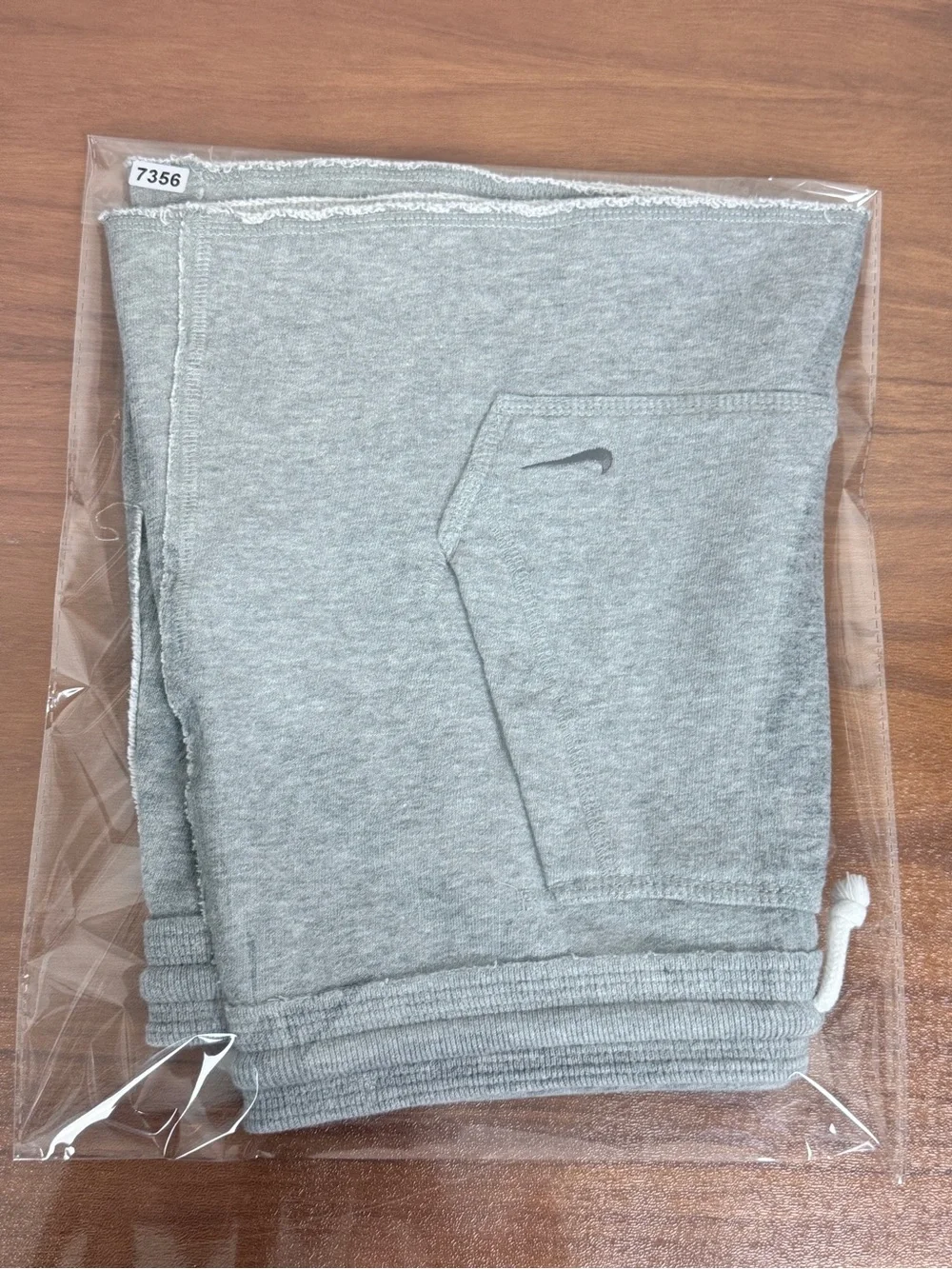 Nike gently pre